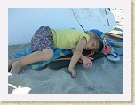Beach Napping * 640 x 480 * (42KB)